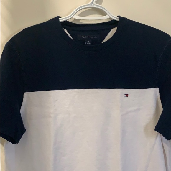 Tommy Hilfiger White/Navy T Shirt T-Shirt - Picture 3 of 4